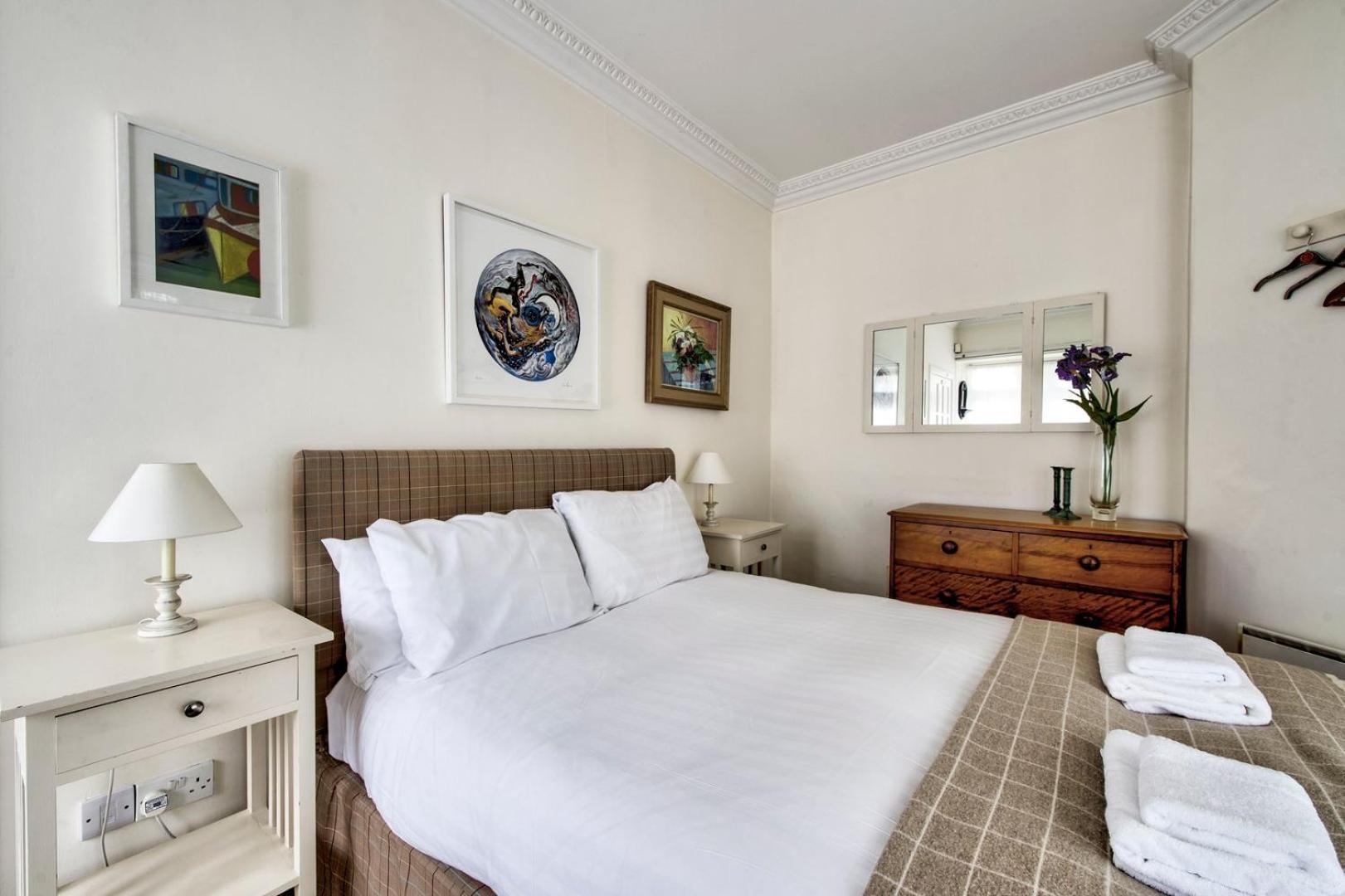 Guestready - Classic Charm Near Holyrood Park Единбург Екстериор снимка