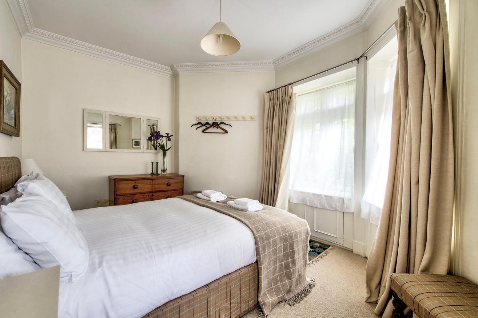 Guestready - Classic Charm Near Holyrood Park Единбург Екстериор снимка