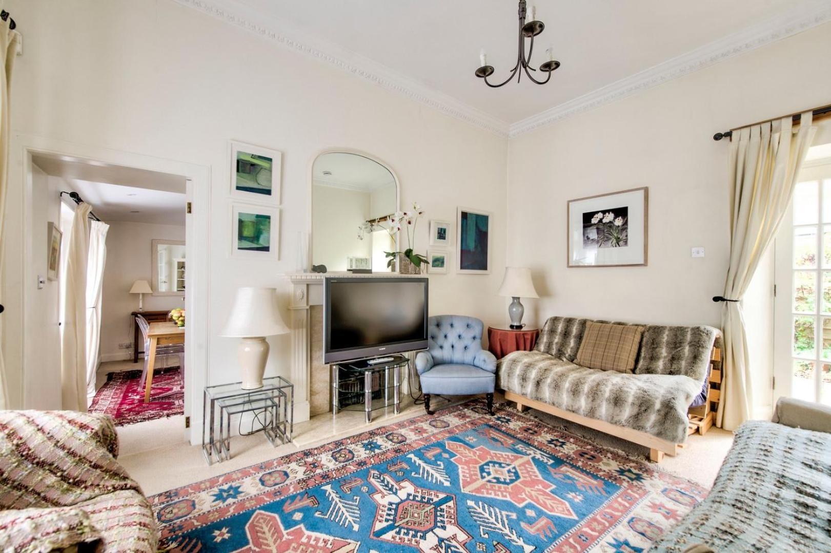 Guestready - Classic Charm Near Holyrood Park Единбург Екстериор снимка